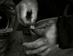 开云体育官网在线-教练图赫尔面临巨大压力，图赫尔执教生涯首次拿到欧冠冠军